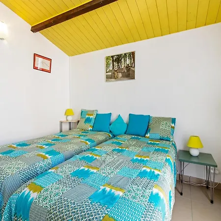 Apartment Modern Seaside In *